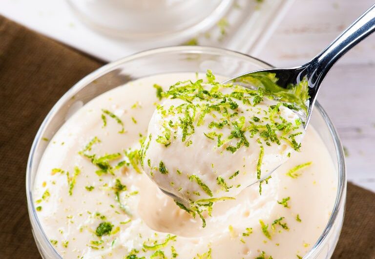 Mousse de Limão Low Carb: Uma Delícia Saudável e Refrescante