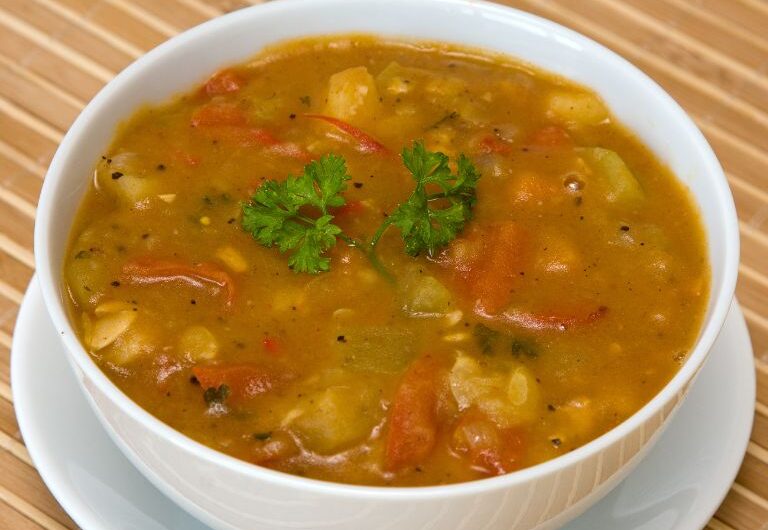 Sopa de Tomate com Queijo Quente