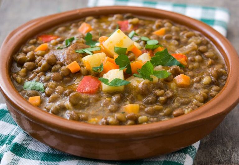 Sopa de Lentilha com Curry: Uma Delícia Nutritiva