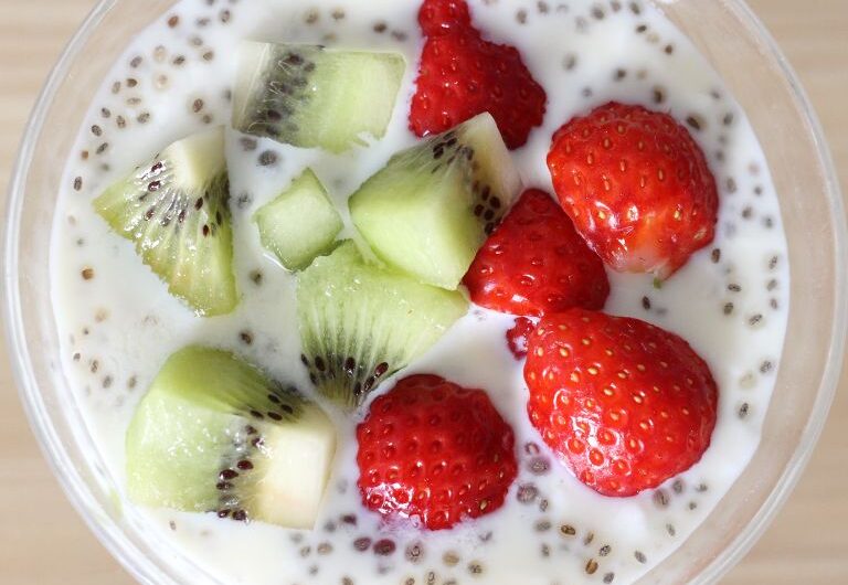 Receita de Pudim de Chia com Frutas: Delicioso e Saudável