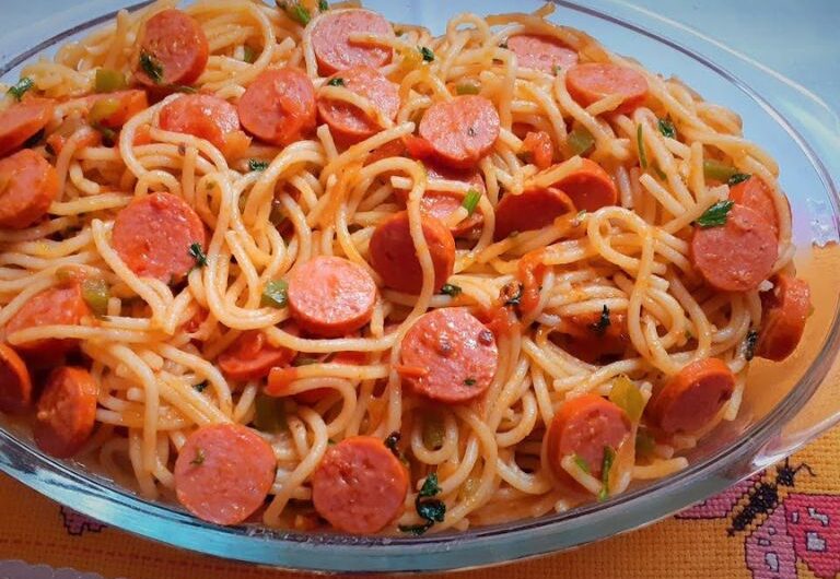 Macarrão com salsicha: Uma receita simples e deliciosa