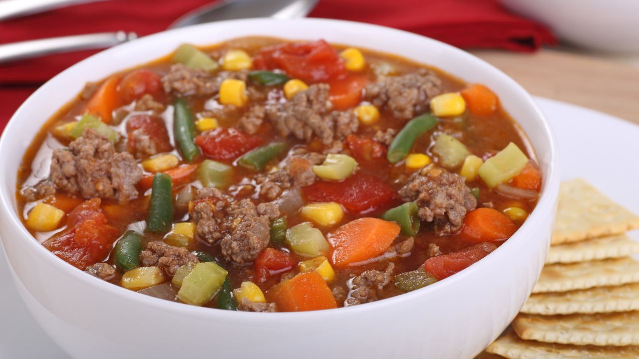 picadinho de carne com legumes