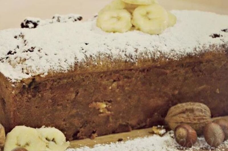 Receita saborosa de Bolo de banana e avelãs: impressione a todos