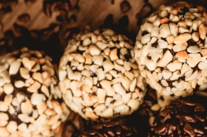 Brigadeiro de Nozes: O Abraço Aconchegante de Sabor e Textura
