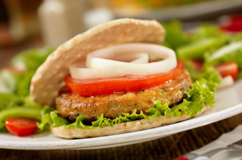 Delicioso Hambúrguer de Soja: Sabor e Saúde em Cada Mordida