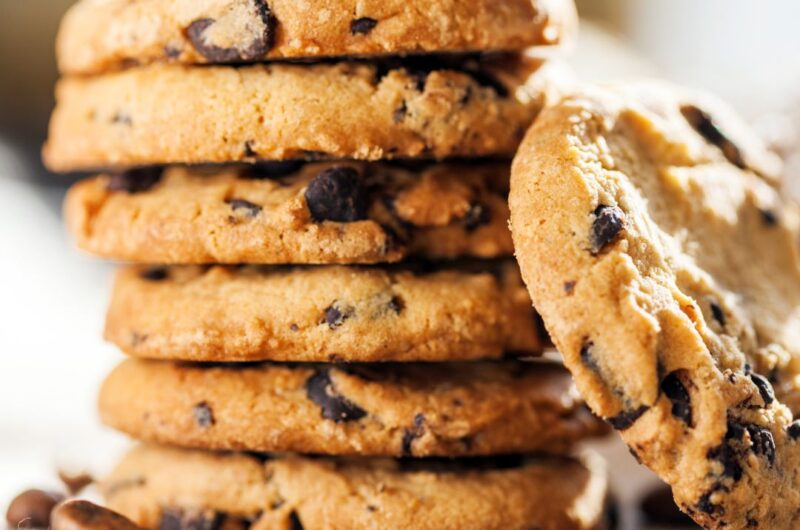 Cookies de Chocolate Irresistíveis: Um Doce Abraço em Cada Mordida