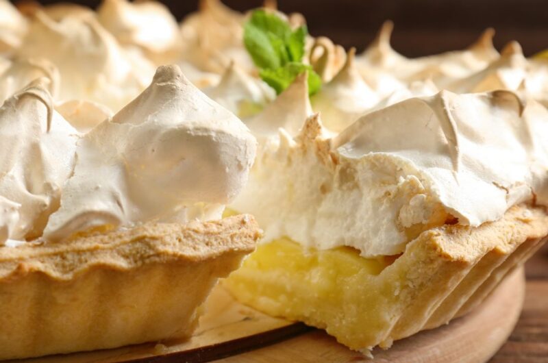 Merengue Suíço Perfeito: Doçura nas Nuvens em Minutos