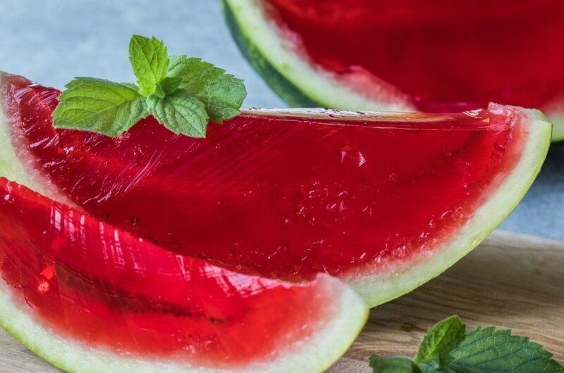 Gelatina de Melancia: Uma Explosão Refrescante de Verão