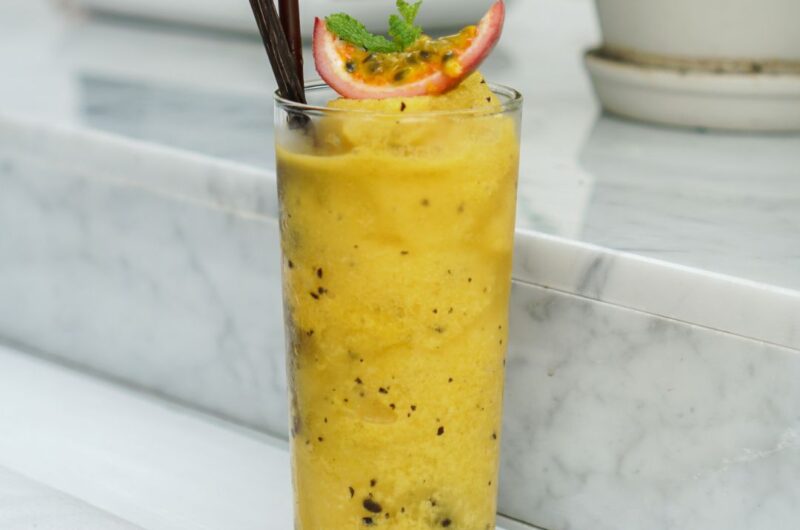 Smoothie de Maracujá: Uma Viagem Refrescante ao Paraíso